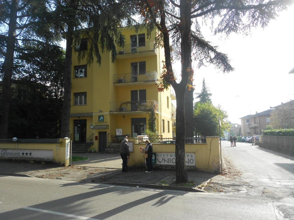 Residence Il Rampicante Monticelli Terme Exterior photo
