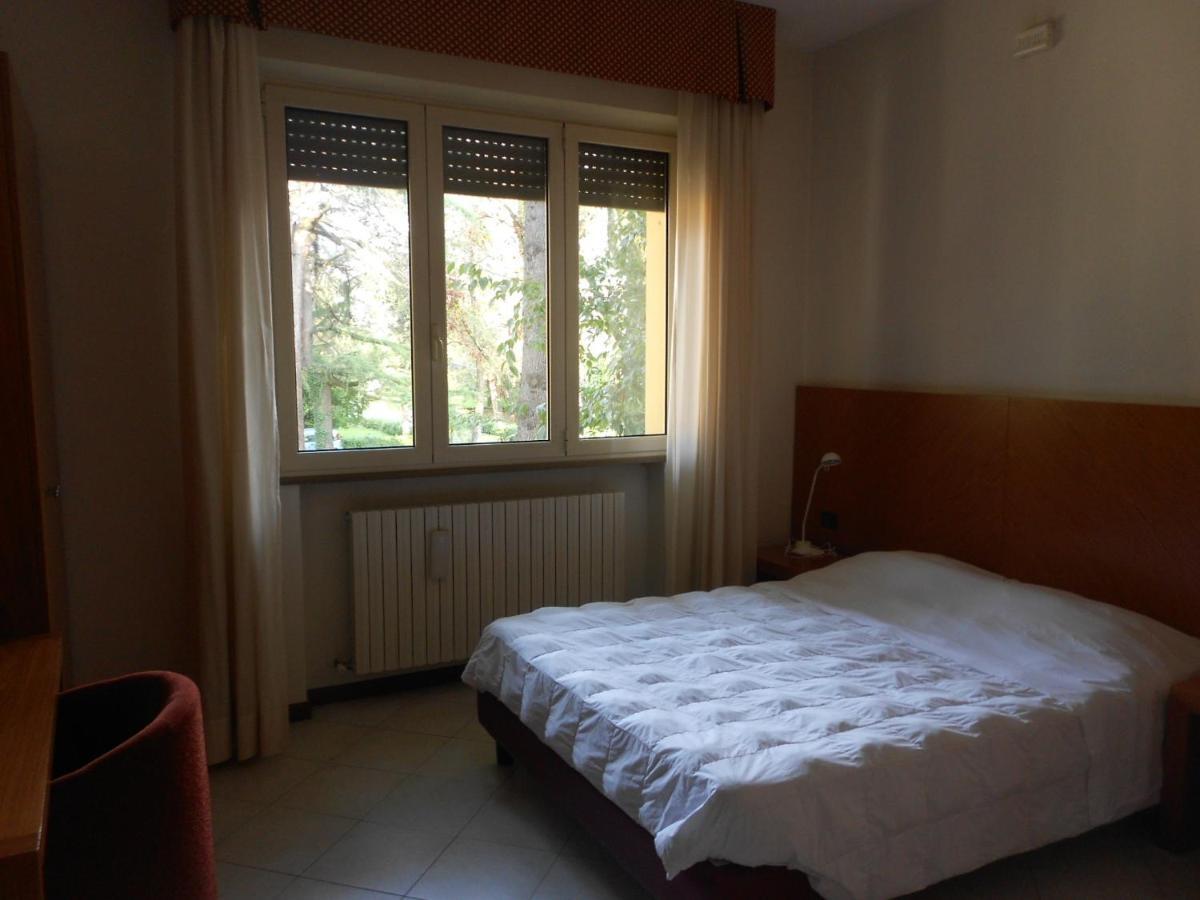 Residence Il Rampicante Monticelli Terme Room photo